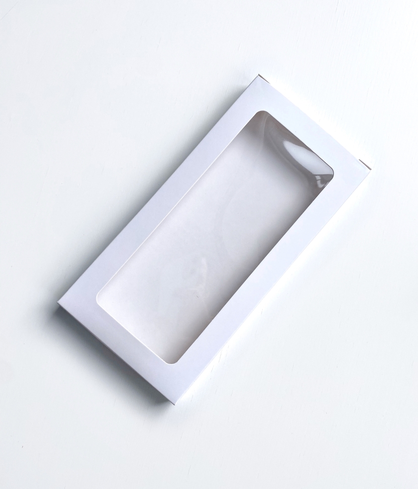 Коробка для шоколада 18х9х1,4 см, белая, самосборная, крафт картон