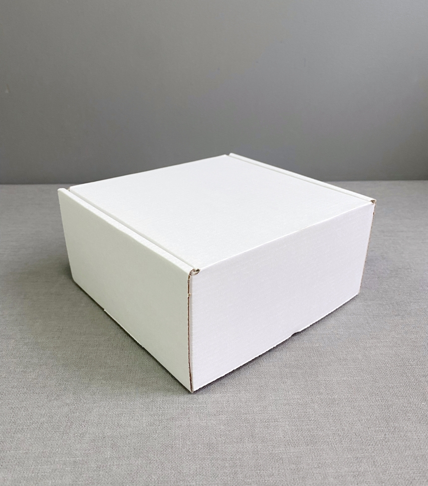 Коробка 16х16х8 см, белая, самосборная, микрогофрокартон