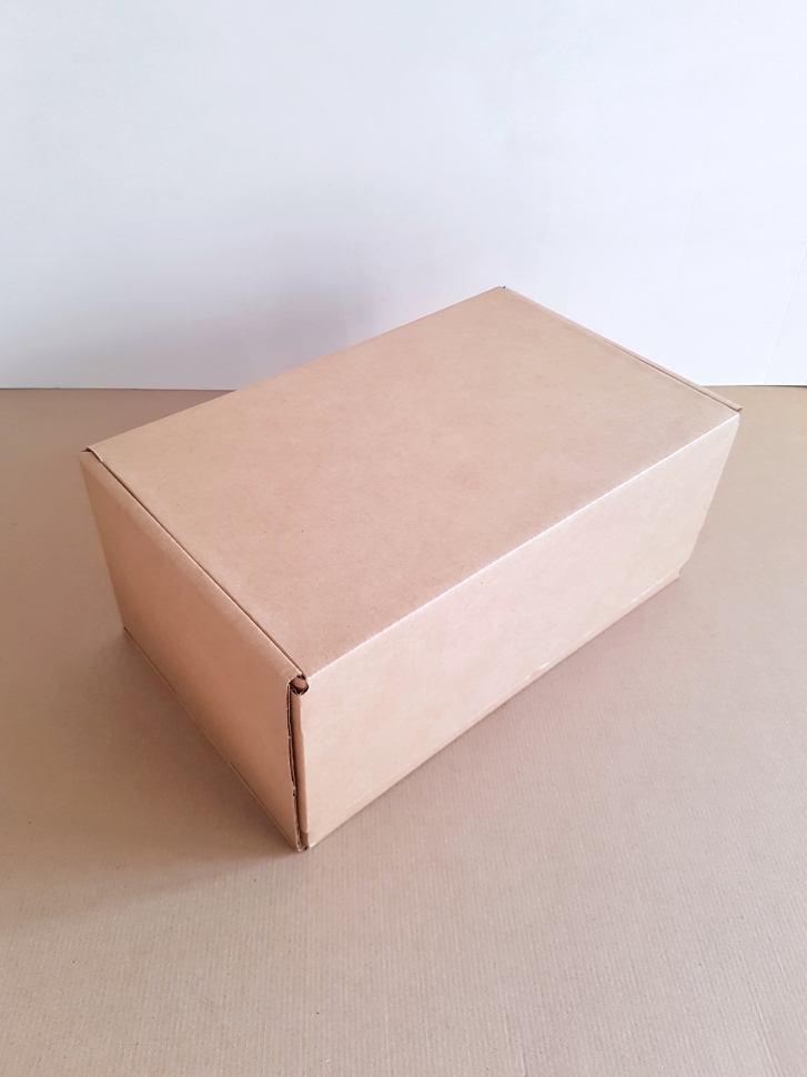 Почтовая коробка типа Б5 (42,5 х 26,5 х 19 см), самосборная, 3-х слойный гофрокартон  