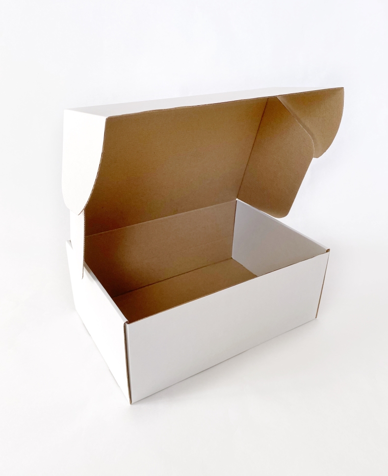 Коробка из гофоркартона, 32х22х13 см. белая