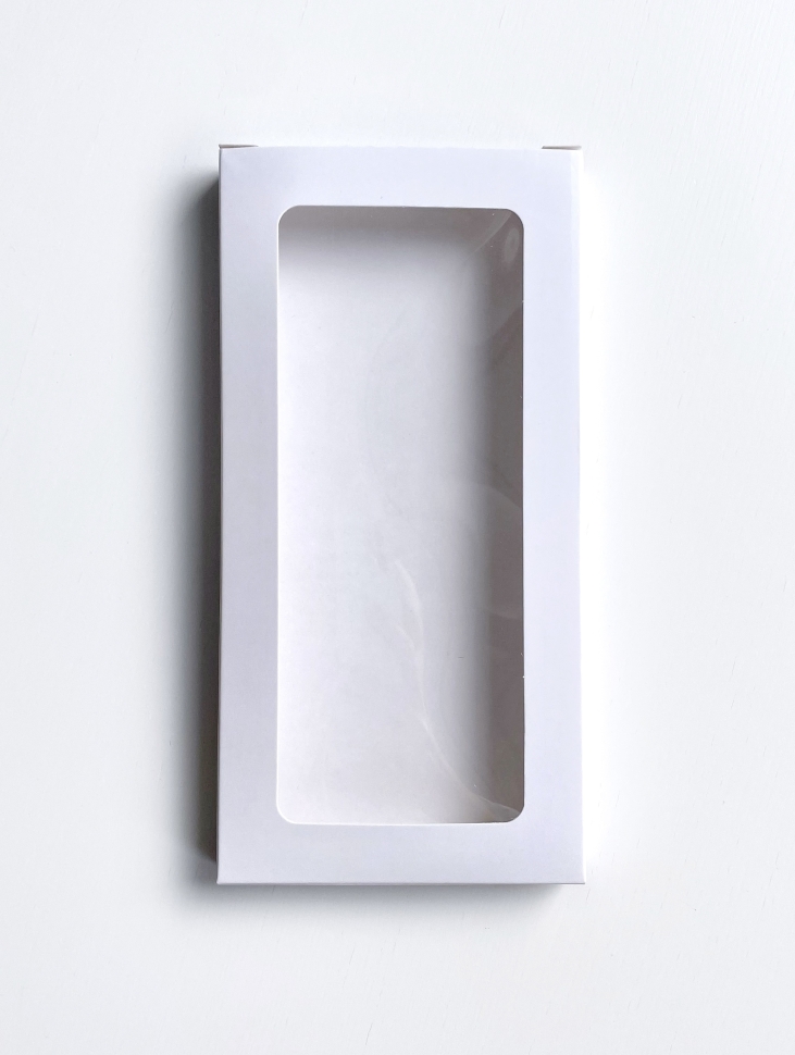 Коробка для шоколада 18х9х1,4 см., белая