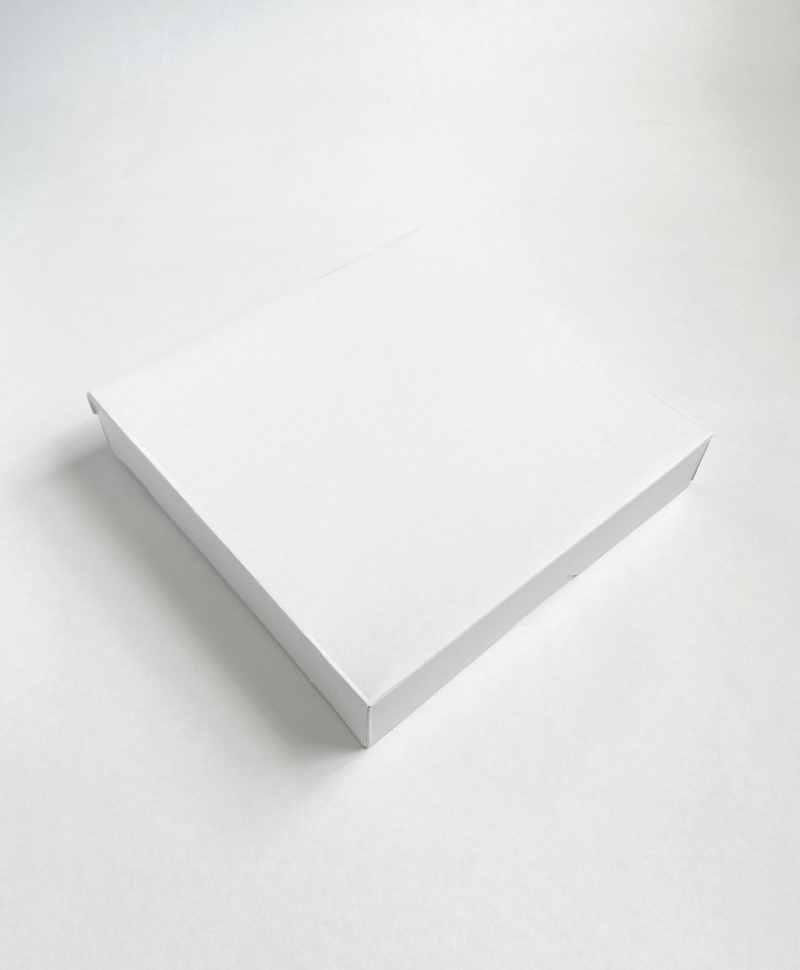Коробка для пирожного 22,5х22,5х4,2 см, белая, самосборная, крафт картон