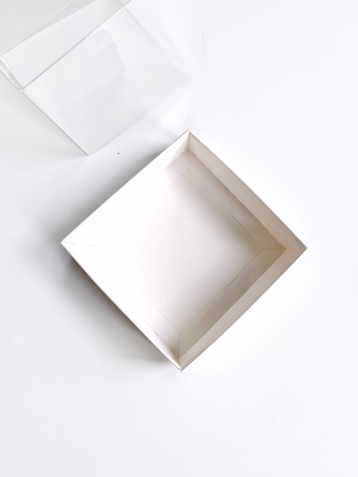 Коробка с прозрачной крышкой, 10х10х10 см., белая