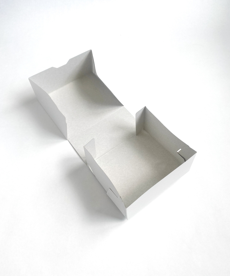 Коробка для пирожного 16х14х8 см., белая