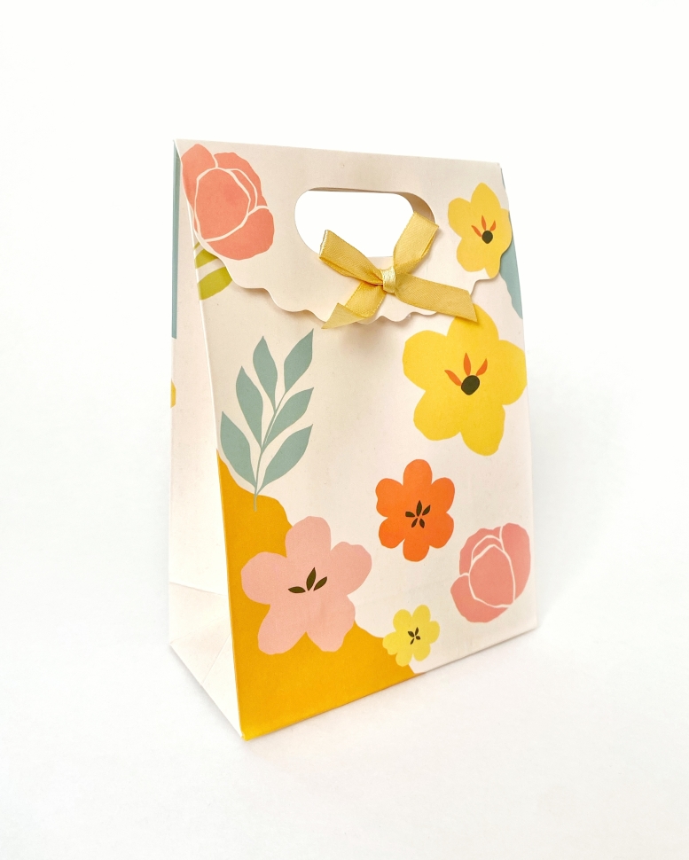 Коробка-сумочка 16х12х6 см, самосборная, крафт картон "Цветы"