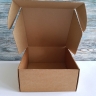 Коробка из гофрокартона, 22х22х10 см.