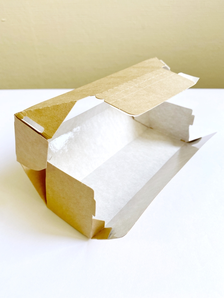 Коробка с клеевым слоем 17,5х5,5х5 см, бежевая 