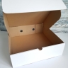 Коробка большая 28х28х8,5см, белая, самосборная, микрогофрокартон