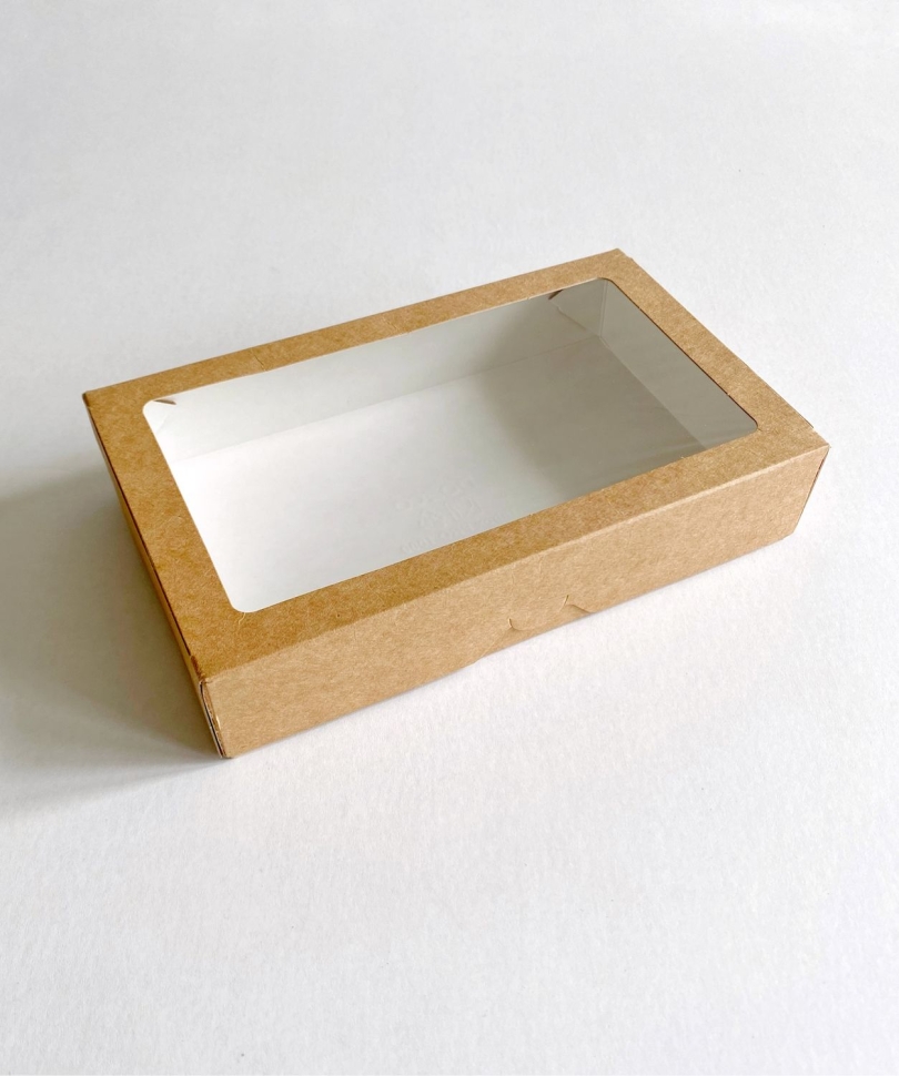 Коробка с окном, 20х12х4 см., бежевая