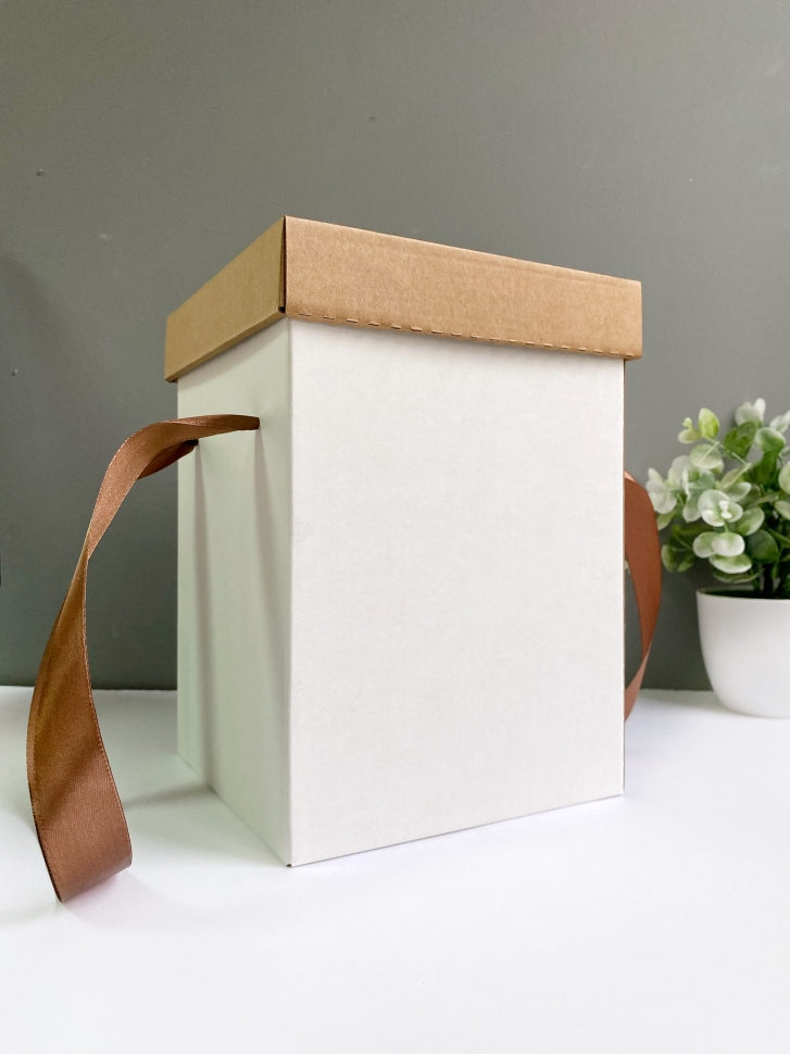 Подарочная коробка для цветов 17,5х17,5х25 см, самосборная, микрогофрокартон   