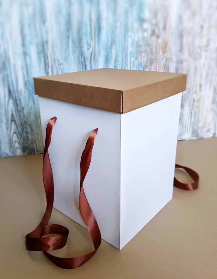 Подарочная коробка для цветов 17,5х17,5х25 см, самосборная, микрогофрокартон   