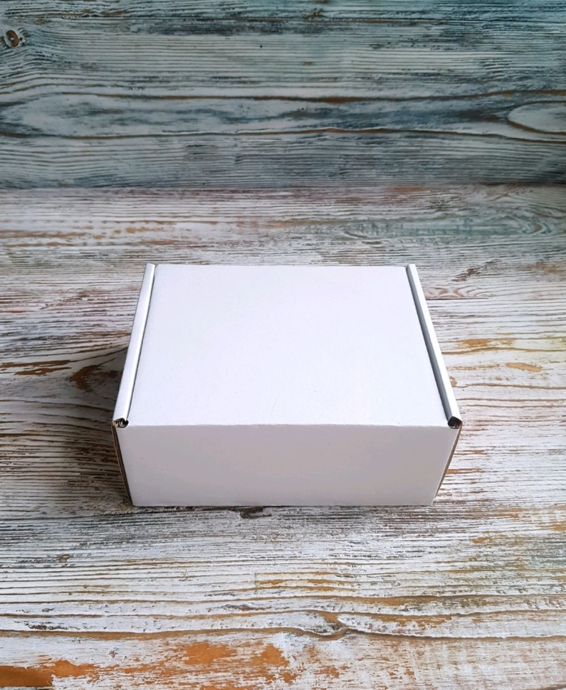 Коробка малая 12,5х10х5,5 см., белая