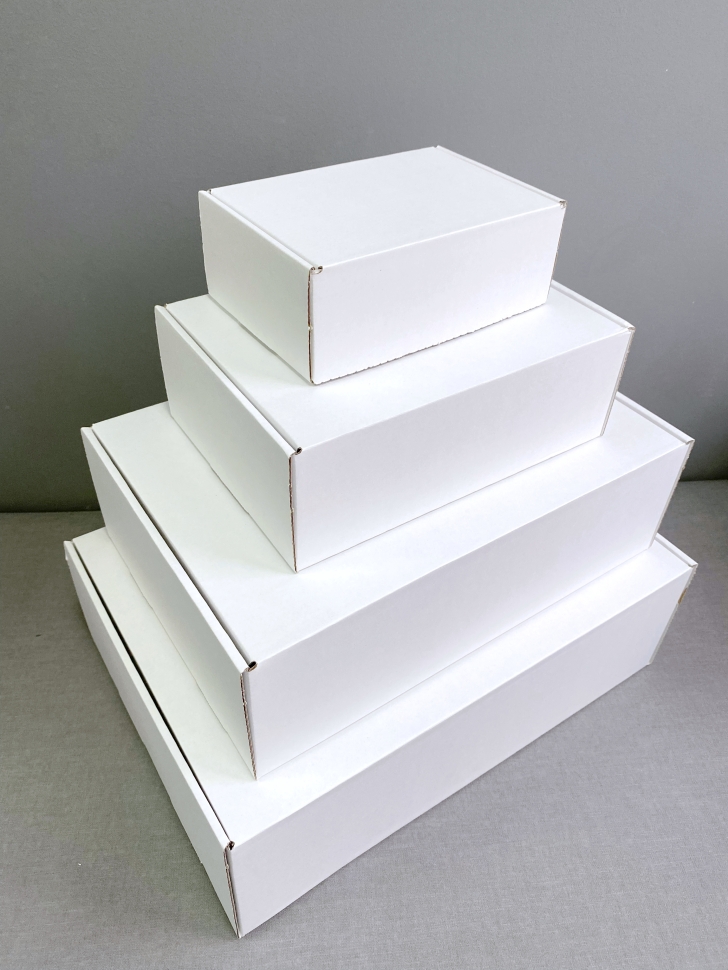 Коробка из гофрокартона, 16х11х6 см. белая
