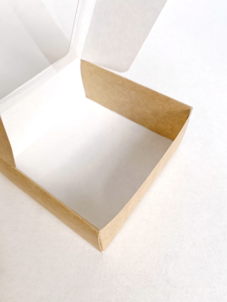 Коробка с окном 11х11х4,5 см, бежевая, самосборная, крафт картон  