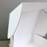 Самосборная коробка из гофрокартона, 22х22х10 см. белая